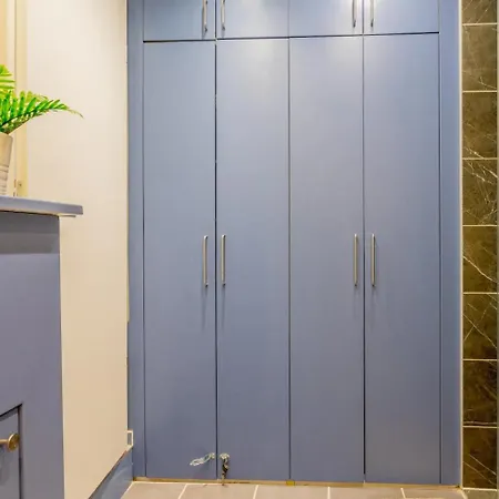 Wellness Private Space In Gozdu With Jacuzzi In Cbd * Budapest