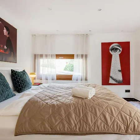 Wellness Private Space In Gozdu With Jacuzzi In Cbd Budapeste