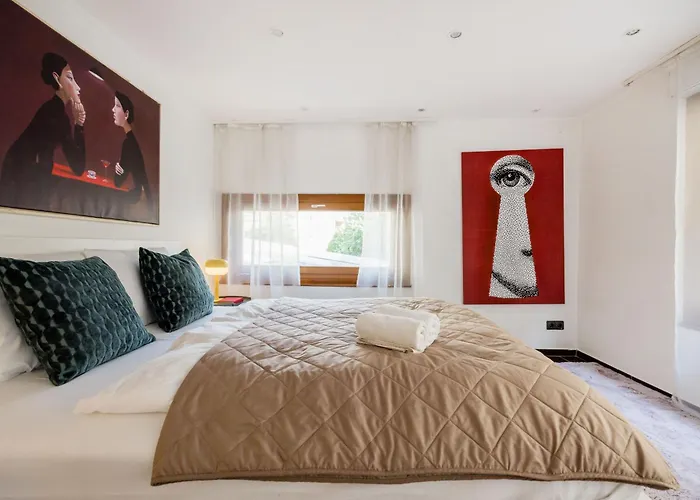 Wellness Private Space In Gozdu With Jacuzzi In Cbd בודפשט