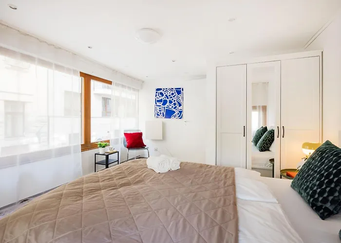 דירה Wellness Private Space In Gozdu With Jacuzzi In Cbd בודפשט