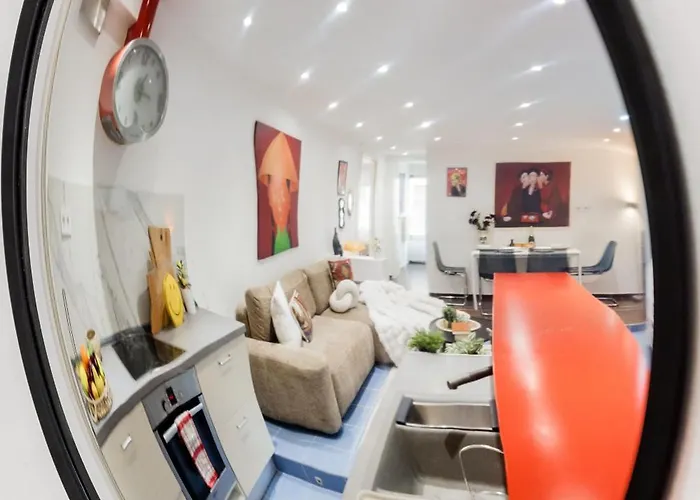Wellness Private Space In Gozdu With Jacuzzi In Cbd בודפשט