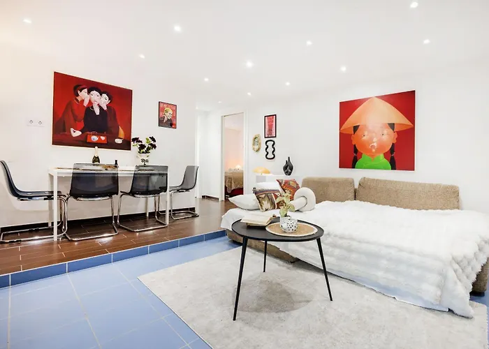 Wellness Private Space In Gozdu With Jacuzzi In Cbd * בודפשט