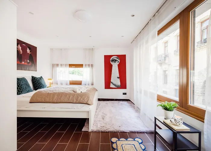 Wellness Private Space In Gozdu With Jacuzzi In Cbd דירה